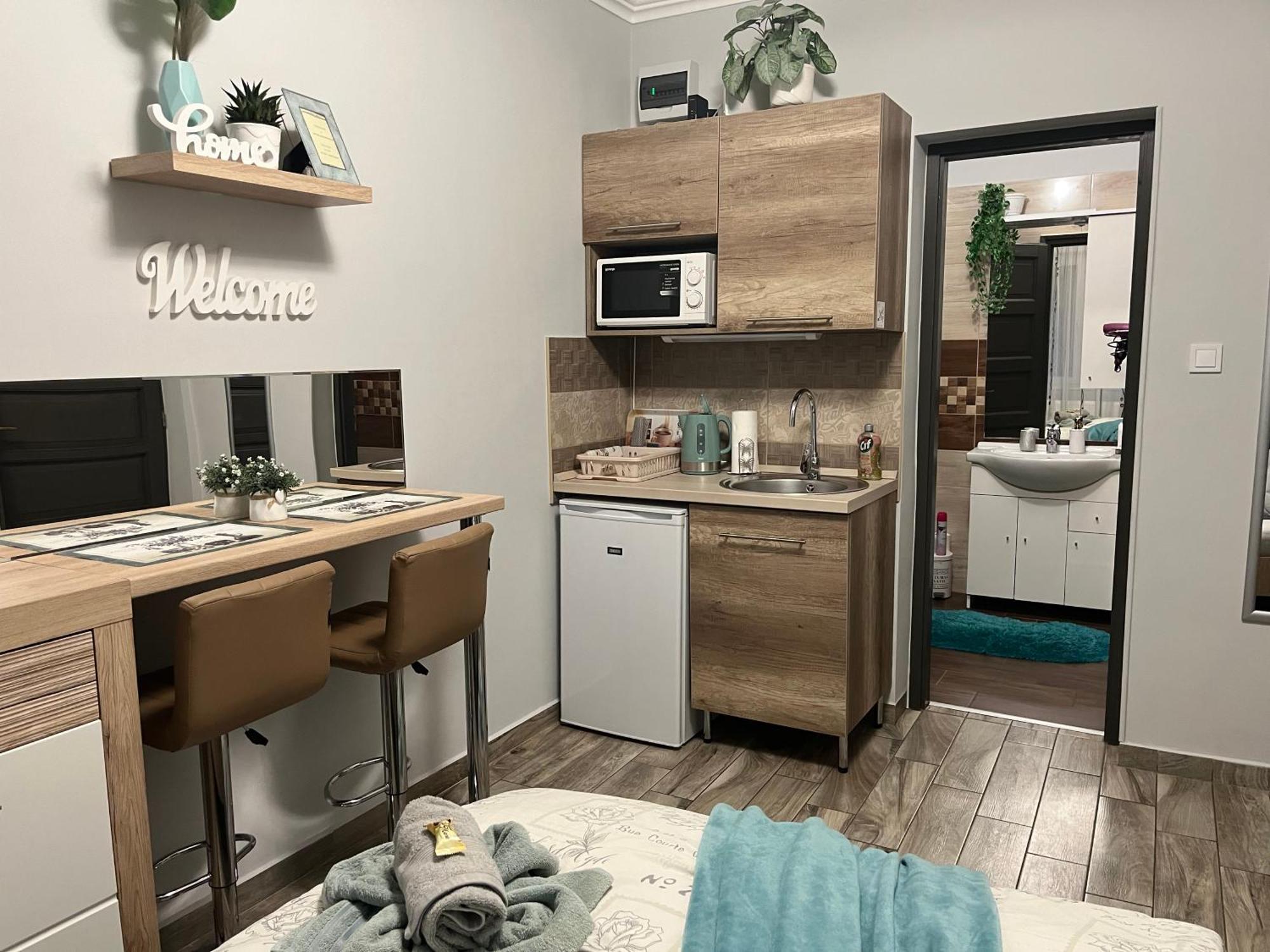 Silver Apartman Eger Habitación foto